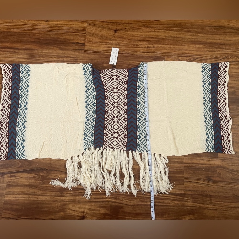 Bohemian cream tassel Poncho Sweater pullo… - Picture 6 of 10
